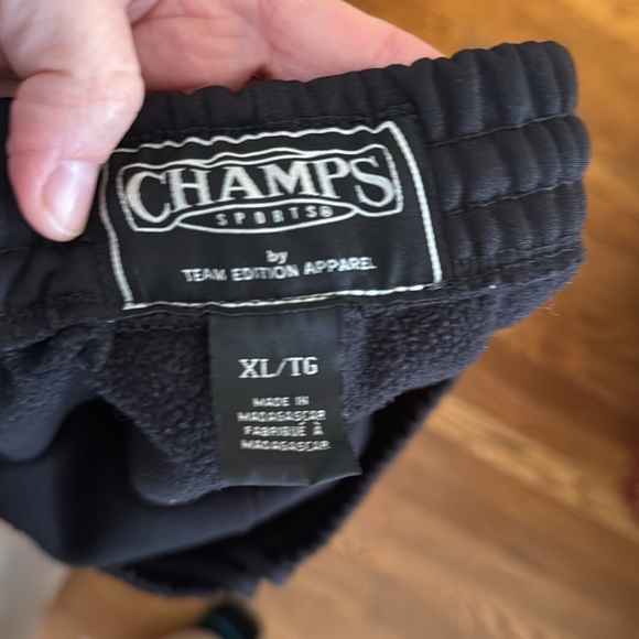Champs Sports University of Texas black sweatpants - Picture 2 of 4